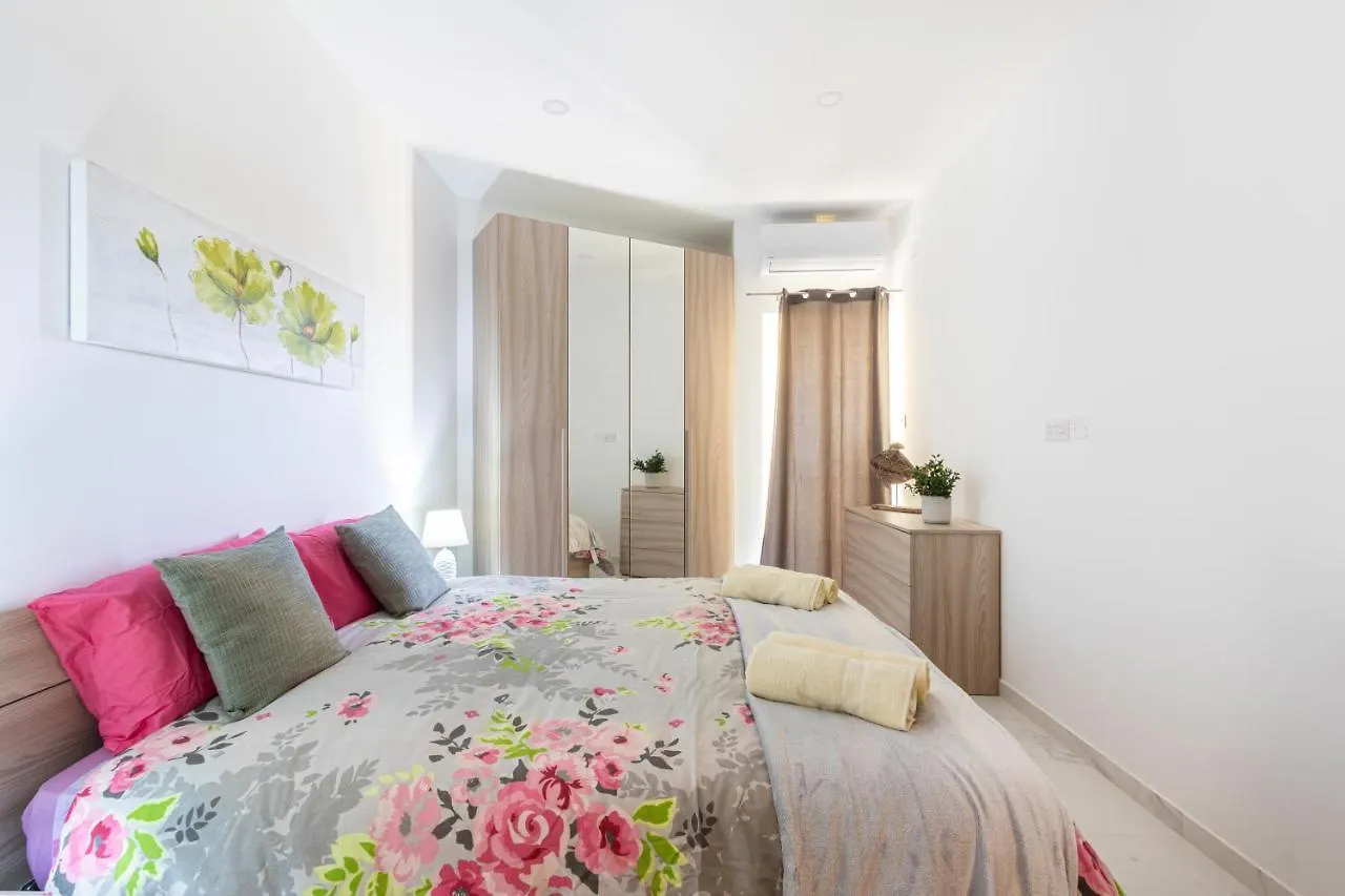 H1- Modern & Spacious 3 Bedroom Apartment San Gwann