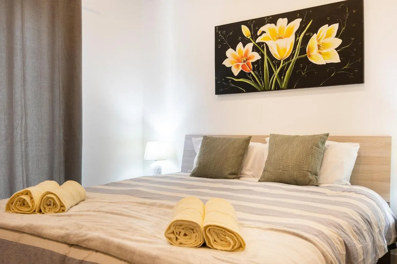 H1- Modern & Spacious 3 Bedroom Apartment San Gwann 0*,